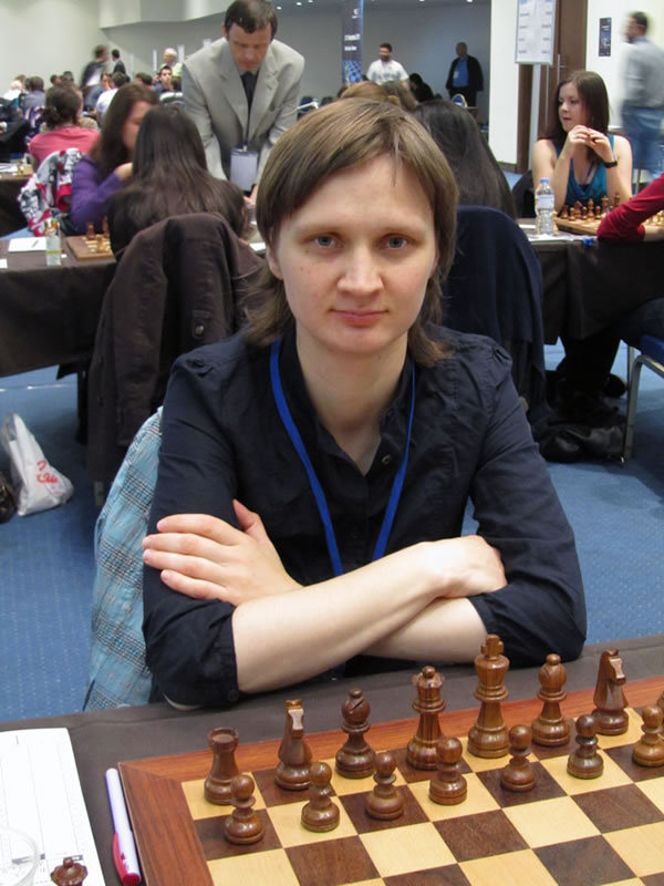 International Master Dagne Ciuksyte playing at the chess tournament